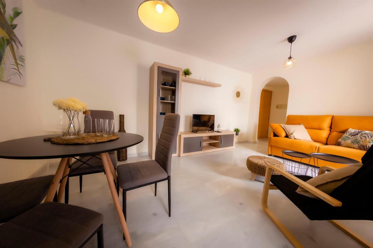 Expoholidays - Apartamentos Puerto Almerimar Bagian luar foto